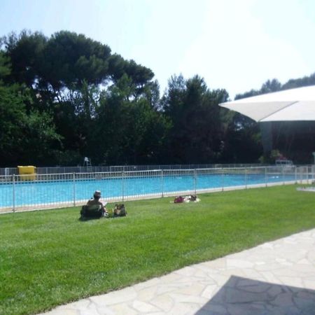 Bel Appartement Avec Piscine Proche Des Plages Six-Fours-les-Plages Exterior photo