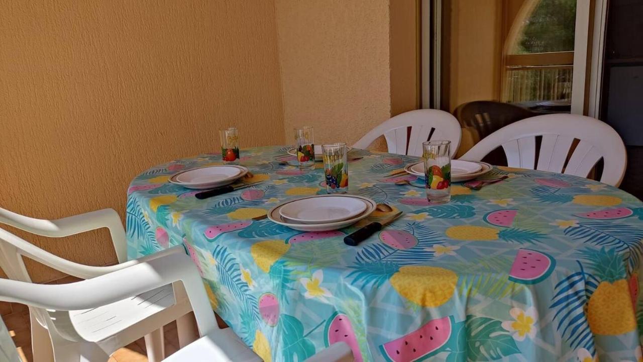 Bel Appartement Avec Piscine Proche Des Plages Six-Fours-les-Plages Exterior photo